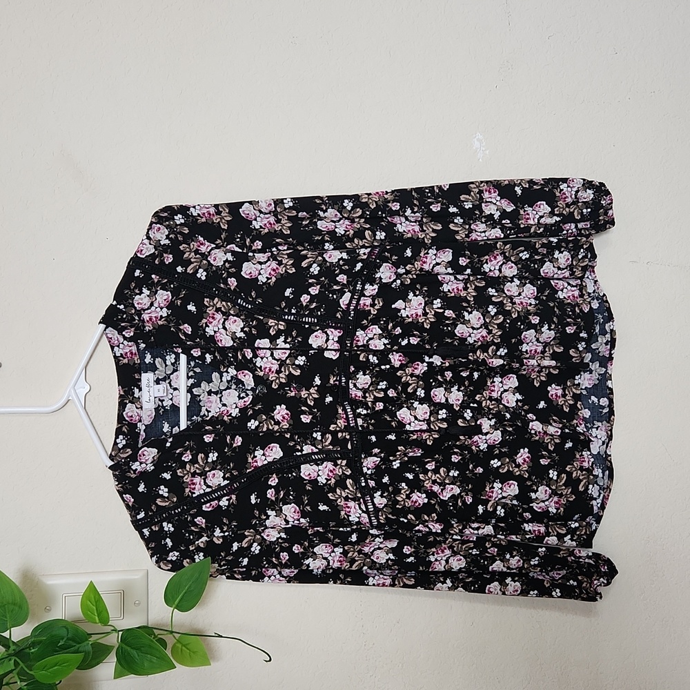 Love, Fire Two Peasant Tops, Sz XS